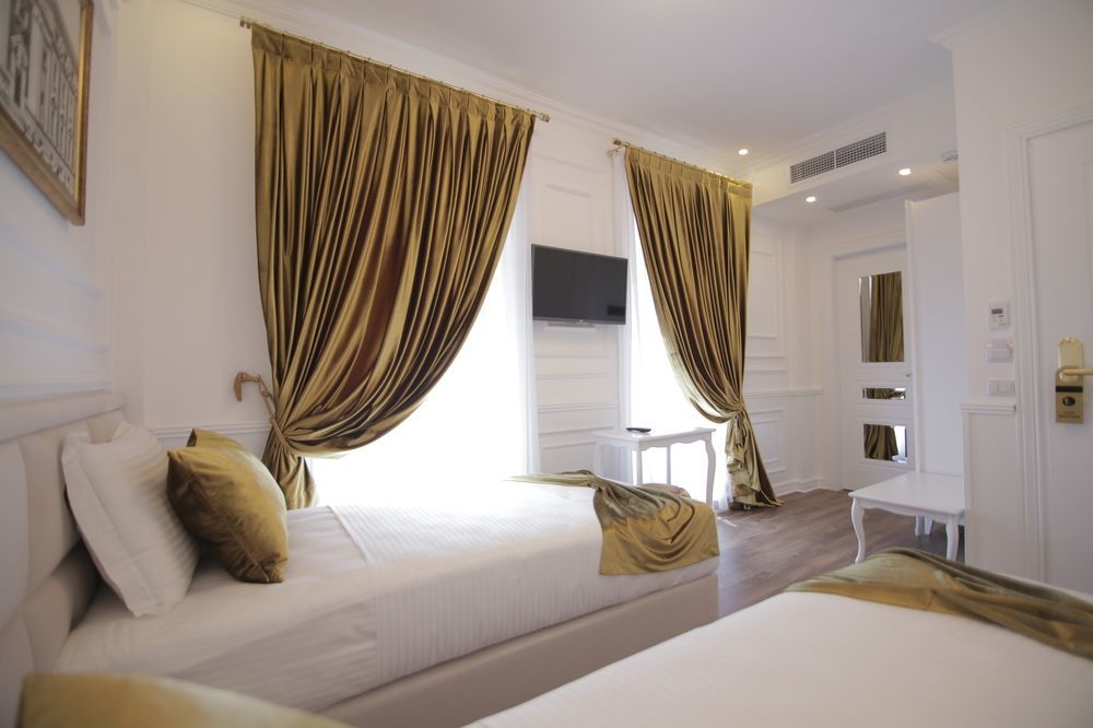 Eler Hotel