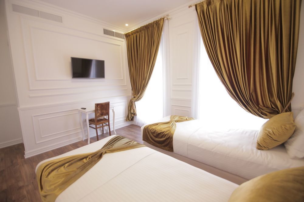 Eler Hotel