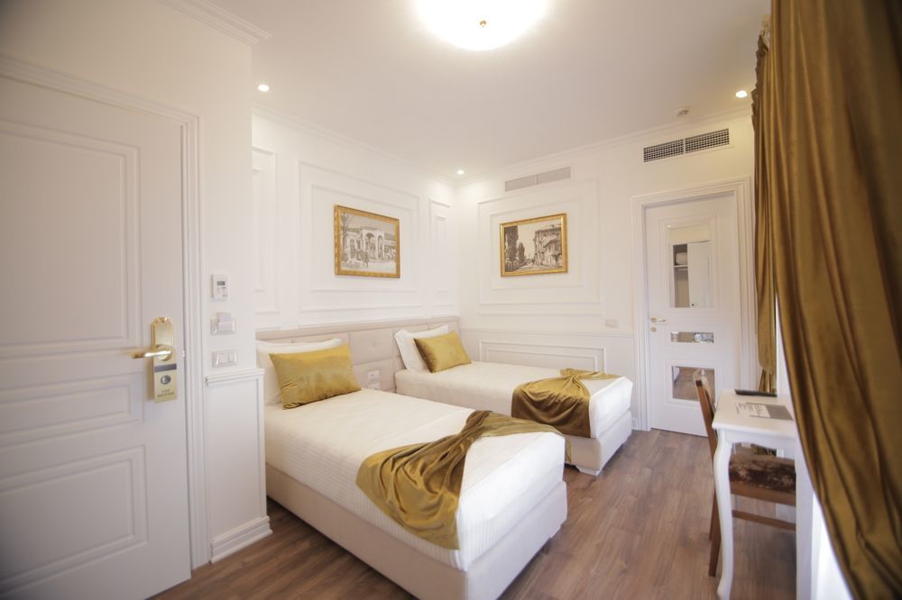 Eler 4* Tirana